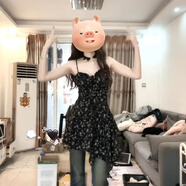 FSHE2025年夏季新款黑色碎花吊帶連衣裙女收腰夏季小個(gè)子感修身短裙子 【圖片色】 S 40/45kg