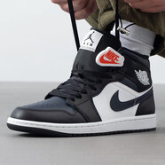 耐克（NIKE）男鞋aj板鞋休閑鞋夏季新款Air Jordan 1 Mid AJ1中幫籃球鞋運動鞋 DQ8426-010黑/山峰白 42