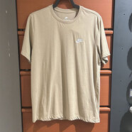 耐克（NIKE）短袖T恤男裝2025夏季新款運動服針織透氣純棉半袖休閑圓領(lǐng)上衣 AR4999-248卡其色 S 推薦100-120斤