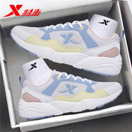 特步（XTEP）女鞋冬季輕便百搭運動(dòng)鞋2025新款透氣網(wǎng)鞋休閑老爹軟底跑步鞋子女 白紫黃 40