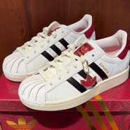 阿迪達(dá)斯 （adidas）男女鞋三葉草板鞋戶外運(yùn)動(dòng)鞋子情侶金標(biāo)小白鞋學(xué)生時(shí)尚百搭休閑鞋 JR8036/金標(biāo)蛇年限定 36.5