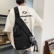 COWCOW機能騎行背包弓箭包男款2024秋季旅行單肩斜挎包戶外運動胸包 黑色加灰青蛙掛件