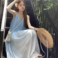 季珍菲藍色漸變吊帶連衣裙女春季新款海邊慵懶度假風(fēng)寬松顯瘦仙氣長(cháng)裙子 冰川藍吊帶連衣裙/建議90-115斤