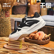鴻星爾克（ERKE）板鞋男2025春季新款千層個(gè)性撞色休閑百搭運動(dòng)鞋子 正黑/微晶白 44
