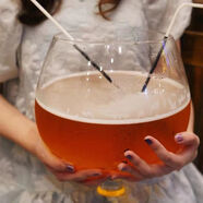 安俊晟巨大特大號酒杯超大巨型大容量啤酒杯大號紅酒杯高腳杯玻璃英雄杯 1L 1000ml