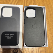 iPhone 16 Pro 皮革保護殼 動(dòng)畫(huà)按鍵款（現貨速發(fā)） 黑色 16proMax