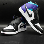 耐克（NIKE）AJ1高幫籃球鞋2025秋季新款男鞋AirJordan1時(shí)尚透氣運動(dòng)鞋休閑鞋 DQ8426-154 AJ1黑白紫 44