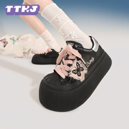 TTKJ潮流貝殼頭蝴蝶刺繡可愛(ài)板鞋女時(shí)尚舒適增高運(yùn)動(dòng)休閑鞋黑粉面包鞋