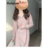 RUIQIUER粉色連帽長(zhǎng)袖連衣裙女春秋季新款女裝針織衛(wèi)衣韓系長(zhǎng)袖中長(zhǎng)裙子 粉色 S