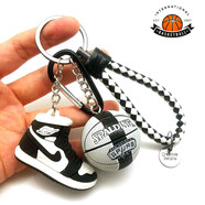 遙綰惜NBA球星原創(chuàng)籃球AJ球鞋創(chuàng)意鑰匙扣科比庫(kù)里詹姆斯背包掛件禮物 酒紅色 馬刺球+黑鞋+鎢鋼