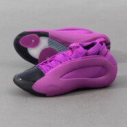 阿迪達斯 （adidas） 【現貨】adidas  Harden  哈登系列低幫耐磨實(shí)戰籃球鞋  IG6647  黑紫 42