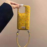 鑒百伊 適用蘋(píng)果16promax手機殼2025新款蛇年iPhone16皮質(zhì)黃色碎花15秋冬防摔14高級感輕奢13帶掛繩硅膠 【黃色碎花】+皮質(zhì)掛繩*超薄防摔*細膩親膚 iPhone 14 Pro