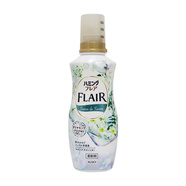 花王 （KAO） FLAIR衣物柔順劑 柔軟劑 抗皺  防靜電  日本進口 純白花束香1瓶