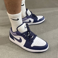 耐克（NIKE）鞋子aj男鞋 Air Jordan 1 Low 低幫男子運動(dòng)休閑鞋籃球鞋 553558-515 白紫色 41