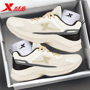 特步（XTEP）男鞋夏季透氣網(wǎng)面跑步鞋2025新款軟底休閑老爹網(wǎng)鞋旅游運(yùn)動(dòng)鞋子男 白灰黑 45