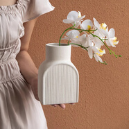 范爺家侘寂風(fēng)素燒花器花瓶高級感藝術(shù)浮雕陶瓷花瓶客廳裝飾民宿插花擺件