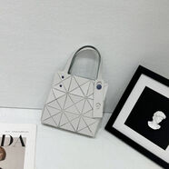 幾何菱格女包新款彩釘小方盒包托特包女士手提包 灰白彩釘【鉆石小方盒】