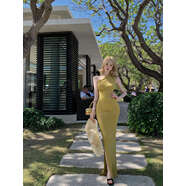 星垂曉霧有女人味的連衣裙夏性感露肩巧克少女法式洋氣露肩無(wú)袖連衣裙女裝 芥末黃 M