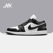 耐克（NIKE）【潮】Air Jordan aj1板鞋男女情侶款低幫透氣休閑輕便運動籃球鞋 DC0774-101 黑白熊貓 42