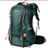 維仕藍維仕藍(Wissblue)登山包、雙肩戶(hù)外包,都是全新未拆的 40升