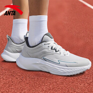 安踏（ANTA）飛揚(yáng)跑鞋男鞋2025秋季中考體測(cè)輕便舒適軟底網(wǎng)面透氣運(yùn)動(dòng)跑步鞋 積云灰/沙?；?1 【網(wǎng)面透氣】 44 (10碼)