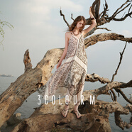 三彩2025夏季新款波西米亞吊帶裙V領(lǐng)寬松長(cháng)裙連衣裙度假M