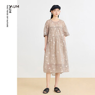 噢姆（AUM）【品質(zhì)臻選】AUM噢姆2025年夏季新款桑蠶絲提花剪花娃娃領(lǐng)連衣裙 淺焦糖色 XL