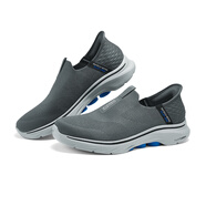 SKECHERS斯凱奇男士健步鞋一腳蹬時尚潮流輕量減震網(wǎng)布透氣閃穿鞋216641 炭灰色/藍(lán)色/CCBL 216641-CCBL 41 (260mm)