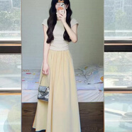 樂(lè )芬蘭（LeFenLan）連衣裙女裝2025年夏季衣服新款套裝女法式簡(jiǎn)約兩件套氣質(zhì)裙子夏天 米白上衣+黃色半身裙 M (建議95-105斤)