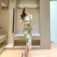 白底碎花連衣裙女夏季溫柔風(fēng)綠色清新網(wǎng)紗V領(lǐng)褶皺開(kāi)叉修身中長(cháng)裙 綠色 t89077色 均碼 s建議80-98斤