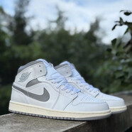 CLENIKEEDAIR NIKE 莆田純原 Air AJ1 喬1兔八哥高幫籃球鞋黑白熊貓芝加哥 aj1高幫全新灰白 43