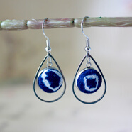 振千云南大理扎染藍染布藝耳環(huán)復古民族風(fēng)簡(jiǎn)約耳釘輕奢S925銀耳飾 款2水滴藏藍色系細節顏色隨機