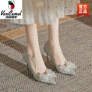 西域駱駝香檳色法式蝴蝶結珍珠高跟鞋女婚鞋小眾仙女風(fēng)不累腳尖頭細跟單鞋 銀色(虎皮紋)-駱駝官方品牌 6cm 34