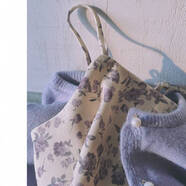 FHHUABD2025新款復古燈芯絨春秋溫暖系內搭打底吊帶裙女碎花中長(cháng)連衣裙子 淡紫色茉莉 S