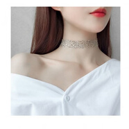 美芙仁網(wǎng)紅項圈女頸帶脖鏈少女鎖骨鏈短款choker脖子飾品簡(jiǎn)約項鏈頸鏈潮 銀色亮片