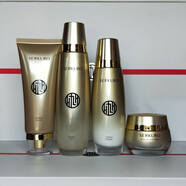 九美子蜂皇透亮補水系列組合套裝禮盒提亮膚色補水保濕柔膚水乳液面霜 洗面奶+柔膚水+乳液+補水霜