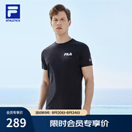 FILA官方男子短袖T恤夏季簡(jiǎn)約圓領(lǐng)運動(dòng)男裝上衣休閑針織套頭衫 深黑-BK（新版） M 170/92A