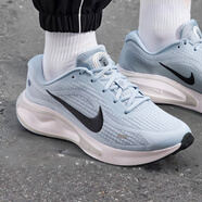 耐克（NIKE）男鞋 2025新款夏季運動鞋JOURNEY RUN耐磨緩震公路跑鞋透氣跑步鞋 霧藍(lán)飛渡-404 【藍(lán)色黑勾】 39