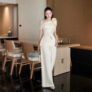 泰國潮牌女名媛白色感露肩修身套裝小眾優(yōu)雅禮服斜肩氣質(zhì)女裝 杏色身高155cm-164cm XS