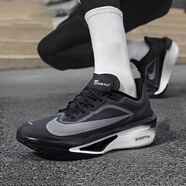 耐克（NIKE）男鞋 2025夏季新款FLY 6碳板緩震輕便透氣競速學(xué)生跑步鞋慢跑鞋 經(jīng)典黑白-001 【建議4-5分配速訓(xùn)練跑】 42.5