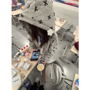 吉閑法式氣質(zhì)十字印花連帽長(cháng)袖衛衣女2025秋冬新款百搭休閑甜酷風(fēng)外套 灰色 M