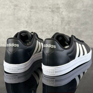阿迪達斯（adidas）男鞋板鞋2025夏季新款運動鞋小白鞋輕便透氣低幫休閑鞋 DB0161黑色 42 (260mm)