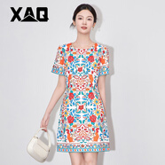 XAQ高端輕奢連衣裙女夏時(shí)尚復古氣質(zhì)小香風(fēng)花色印花民族風(fēng)淑女A字裙 杏色 2XL