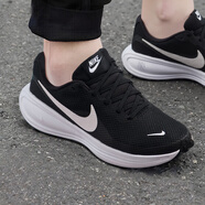 耐克（NIKE）男鞋跑步鞋 2025新款夏季透氣慢跑鞋緩震舒適運(yùn)動(dòng)鞋通勤休閑鞋 REVOLUTION 8-黑色白勾/偏小半碼 39