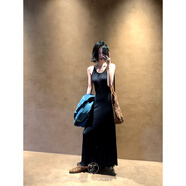 鷺青一原創(chuàng  )【千姿】坑條針織吊帶連衣裙女秋季黑色修身氣質(zhì)魚(yú)尾裙 黑色 S 拍照穿