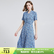 MORELINE沐蘭設(shè)計感輕奢腰果花印花連衣裙2025年夏新款優(yōu)雅V領(lǐng)大擺中長裙 蘭花 L