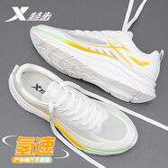 特步（XTEP）男鞋運動(dòng)鞋子男漫步跑步鞋2025新款減震回彈軟底跑鞋休閑鞋子男 帆白/蜜柑橙 39