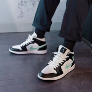 耐克（NIKE）【潮】Air Jordan aj1板鞋男女新款高幫休閑跑步運(yùn)動(dòng)耐磨籃球鞋 DQ8423/DQ8426-103 白黑綠 42