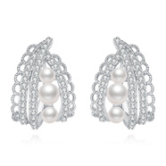 VIGG蕾絲珍珠耳釘女時(shí)尚輕奢設計感2025年新款潮精致百搭耳飾 蕾絲珍珠耳釘