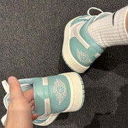 耐克（Nike）休閑鞋男鞋女鞋2025夏季新款A(yù)ir Jordan 1 AJ1板鞋籃球鞋情侶運動 DC0774-138白綠 43